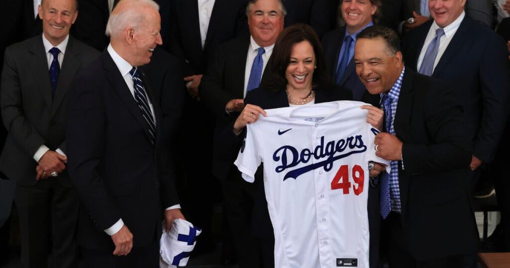 Letters: Sports, politics collide with Dodgers' White House visit