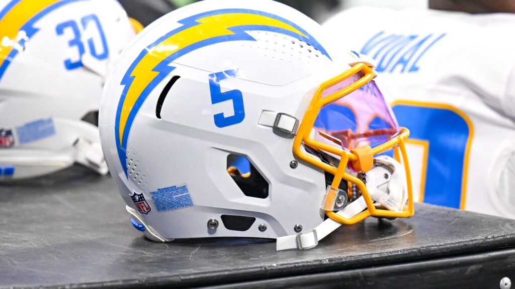 Chargers agree to terms with 18 undrafted free agents