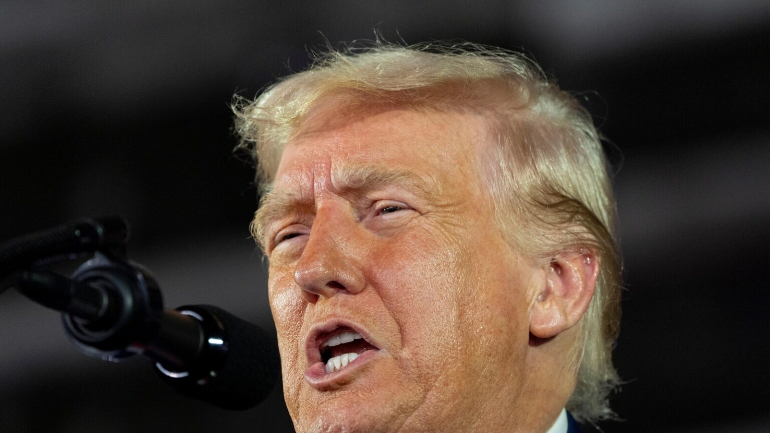 The Latest: US economy shrinks 0.3% in first quarter as Trump trade wars disrupt business