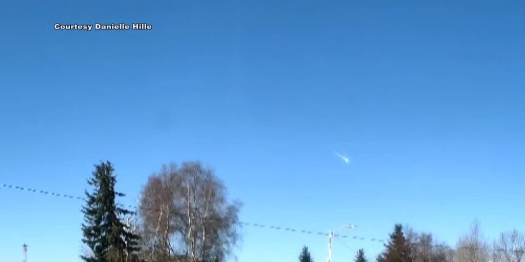 VIDEO: Fireball streaks across Alaska skies