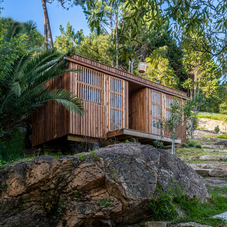 Between Wood Craftsmanship and Small-Space Design: Discovering the Work of Madeiguincho in Portugal - Image 4 of 22