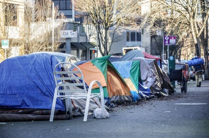 ‘Administrative collapse:’ Advocates blame evictions on new Oregon Health Authority housing program