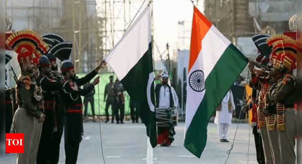 Prolonged tension to hurt Pakistan’s economy: Moody’s Prolonged tension to hurt Pakistan's economy: Moody's