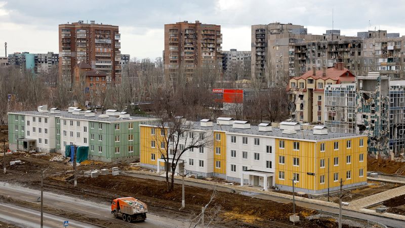 Mariupol: Content creators paint a rosy picture of life in the Russian-occupied city, with support from the Kremlin Mariupol: Content creators paint a rosy picture of life in the Russian-occupied city, with support from the Kremlin