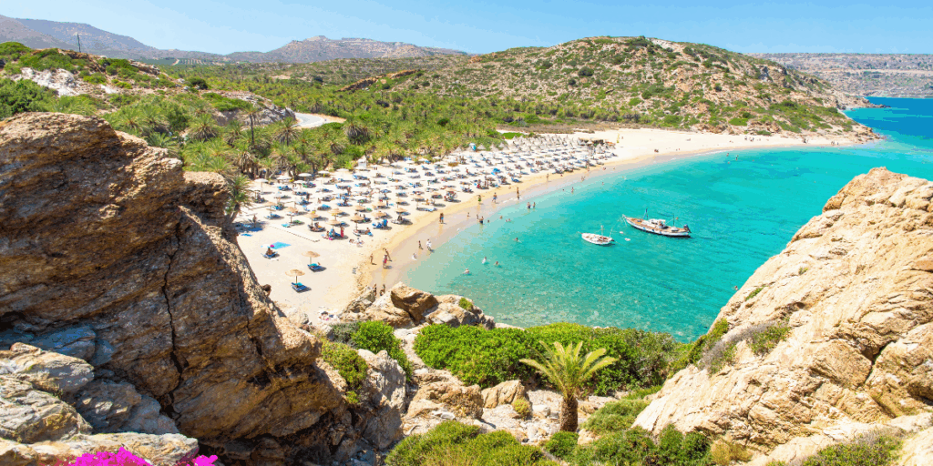 Travel warning: Britons warned of ‘possible tsunami’ after earthquake shook Greece Travel warning: Britons warned of 'possible tsunami' after earthquake shook Greece