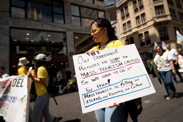 Anti-tourism protesters