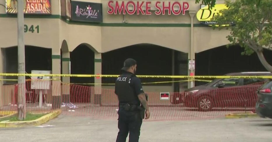 Propane gas explosion at Miami-area business injures 10 people, collapses roof Propane gas explosion at Miami-area business injures 10 people, collapses roof
