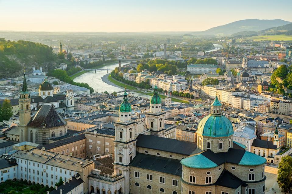 Austria’s excellent public transportation, well-lit urban streets and strong rule of law make it exceptionally safe for women, experts explained. frank peters – stock.adobe.com