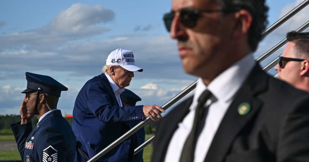 Trump Accuses Putin of ‘Playing With Fire’ as He Mulls Sanctions on Russia