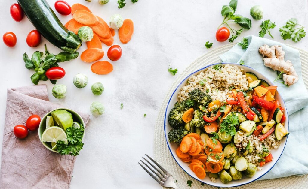 Travelling Abroad? Nutritionist Shares Diet For Vegetarians For Optimal Health