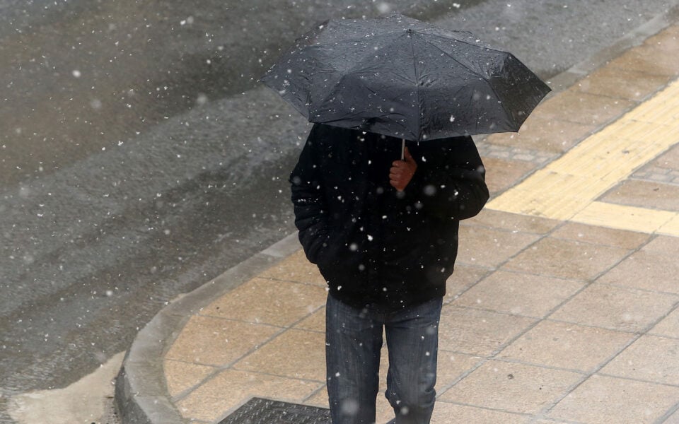 Weather shift forecast across Greece with rain, cooler temperatures