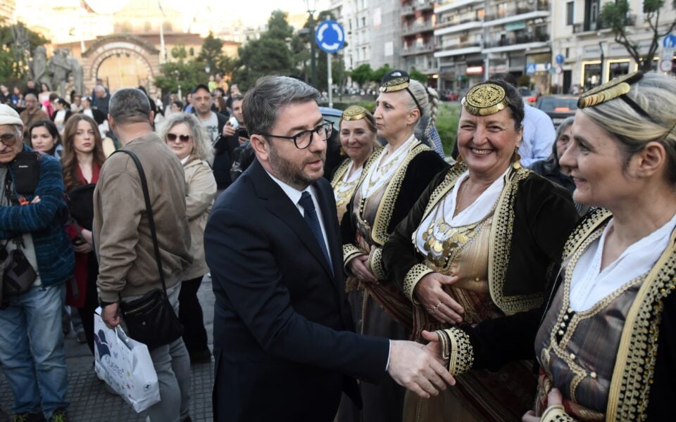 PASOK’s Androulakis calls for international recognition of Pontic Genocide