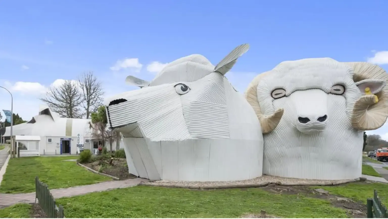 The iconic (and often quirky) sculptures of New Zealand
