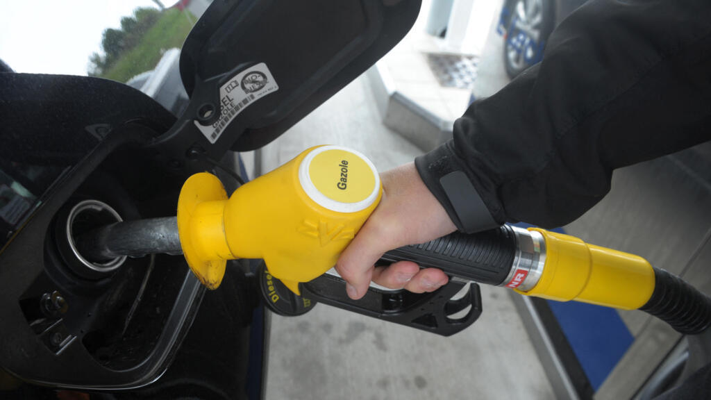 Rigged diesel cars caused 16,000 deaths in France, study says Rigged diesel cars caused 16,000 deaths in France, study says