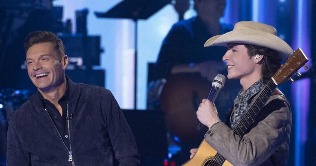 La.'s John Foster now part of 'American Idol's' top 7. | Entertainment/Life