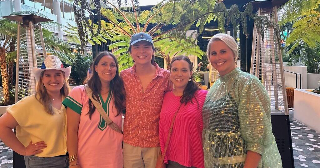 Louisiana in Hollywood to cheer John Foster on American Idol | Entertainment/Life