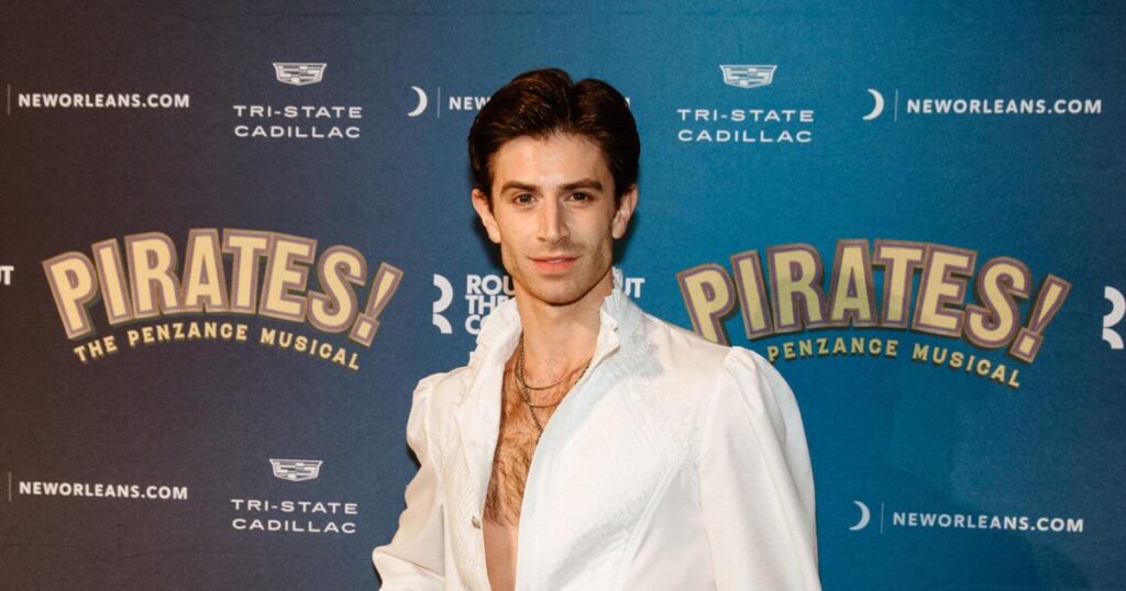 Manheim Township grad makes Broadway debut with 'Pirates! The Penzance Musical' | Entertainment