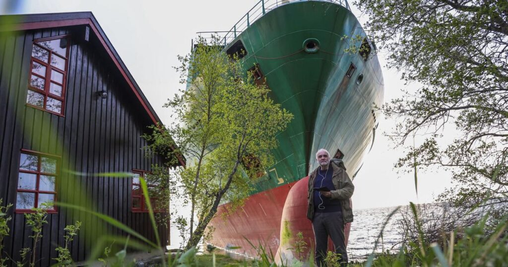 APTOPIX Norway Ship Aground