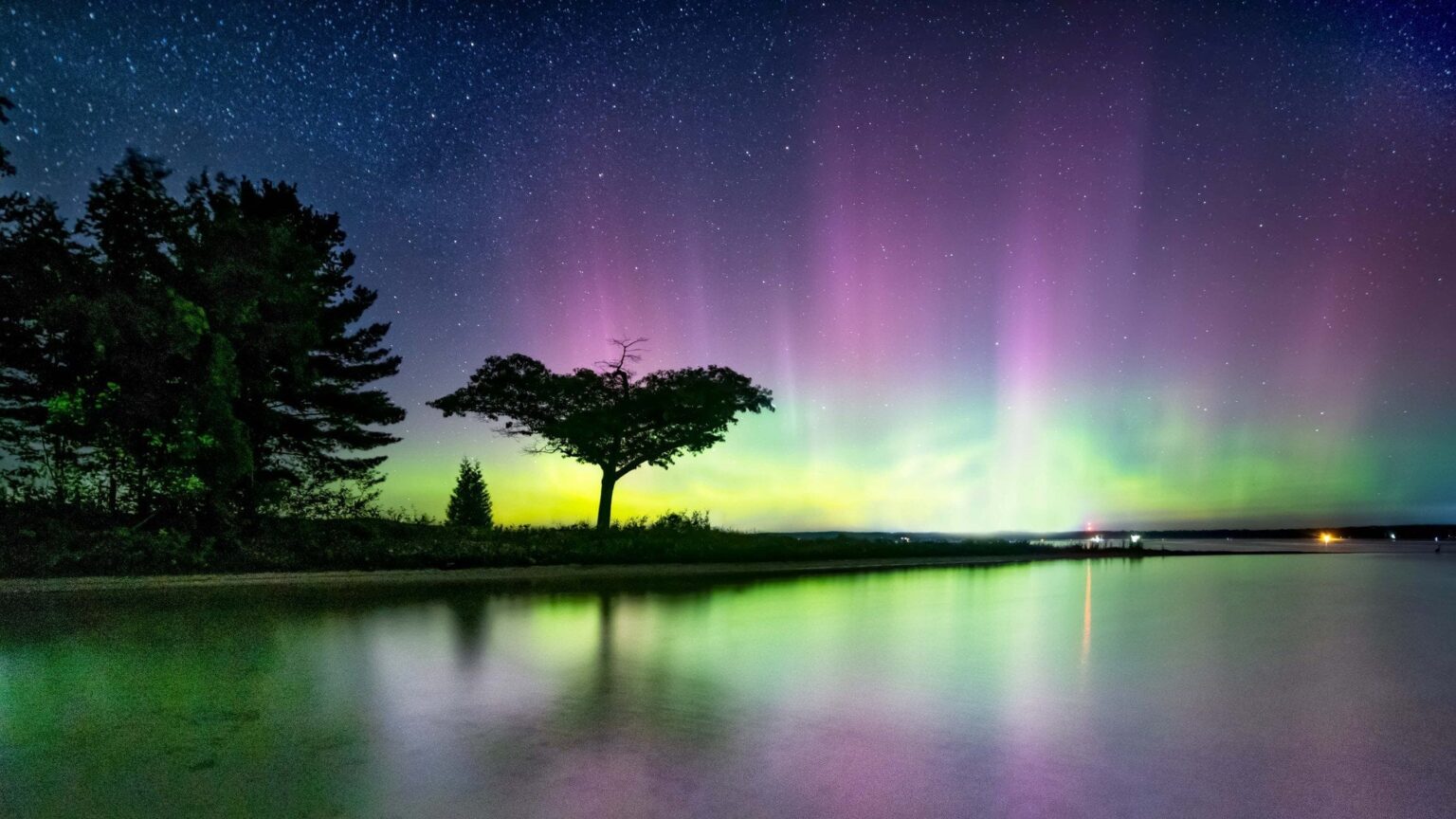 Aurora alert: Severe geomagnetic storm could spark northern lights as far south as Alabama and northern California tonight