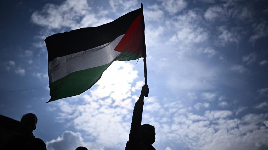 Norway’s Wealth Fund Faces Scrutiny Over Investments in Israeli Firms