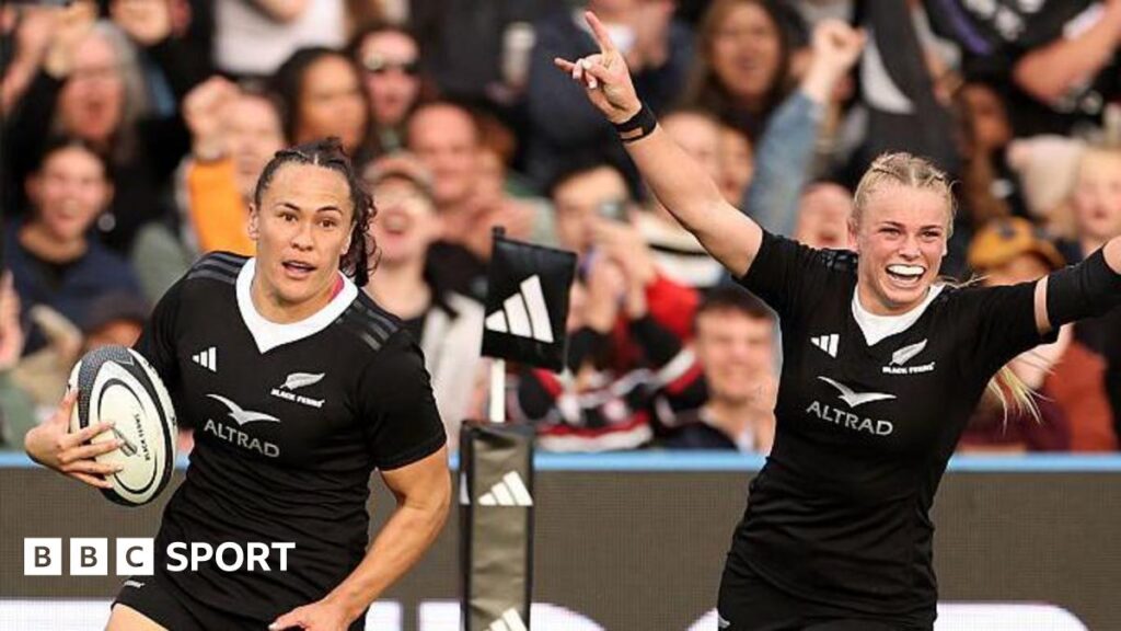 Portia Woodman-Wickliffe scores one of her seven tries for New Zealand against the United States on 24 May 2025 while Jorja Miller celebrates