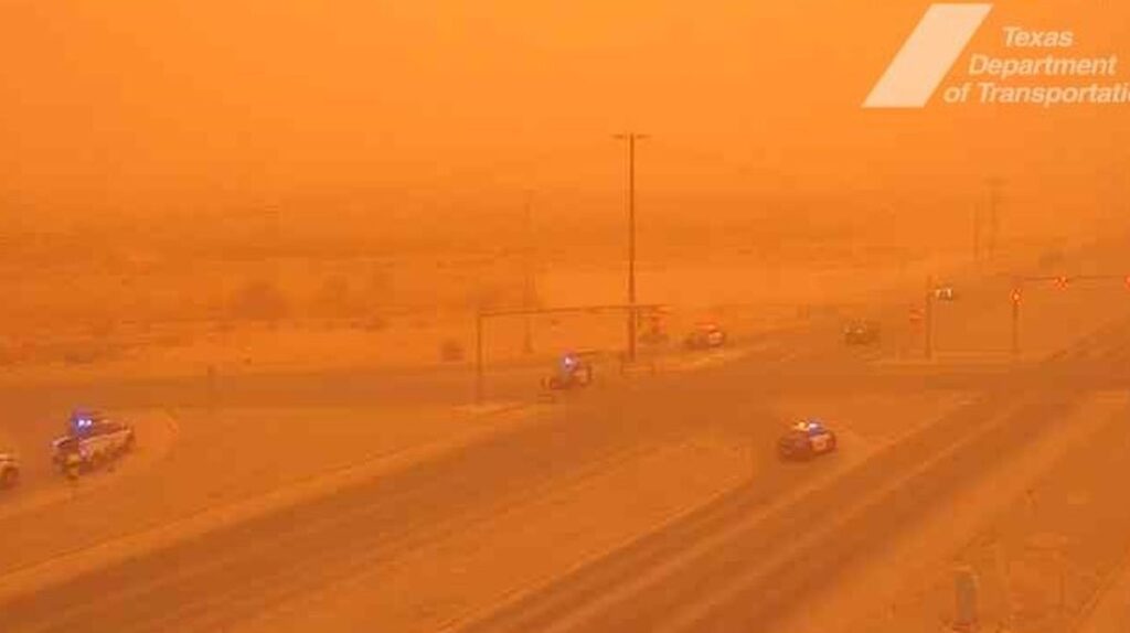 How do severe dust storms impact El Paso life, respiratory health?
