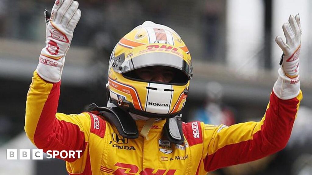 Alex Palou celebrates