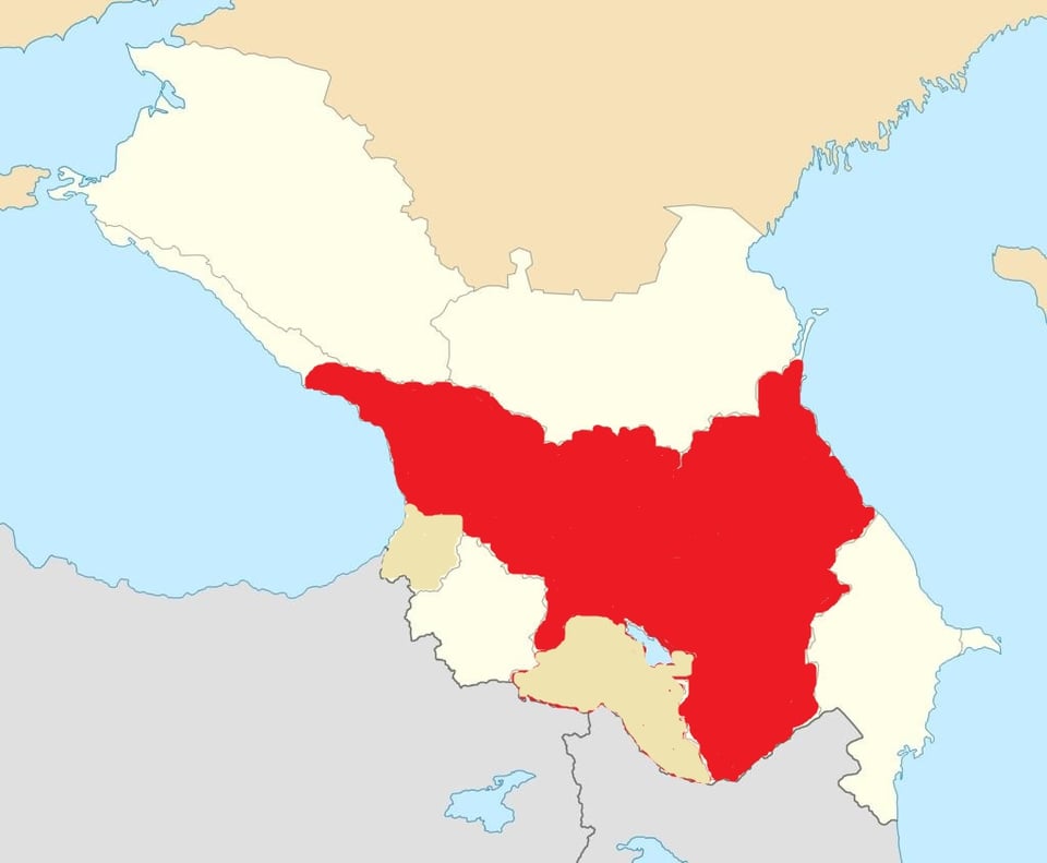 Why were the borders of Georgian Governorate and Georgia-Imereri Governorate so large within the Russian Empire?
