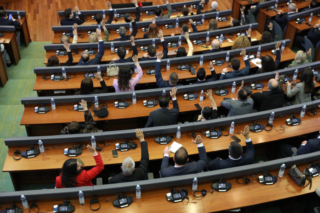 There are no signals for unblocking the Parliament There are no signals for unblocking the Parliament