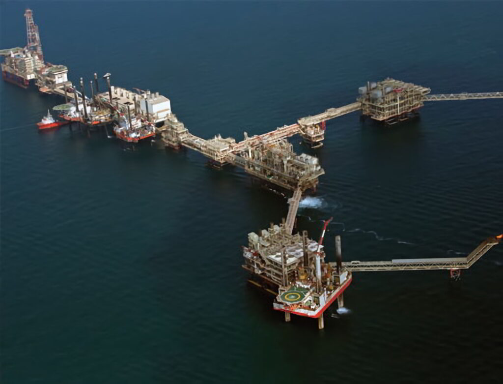 US energy giants poised to pour $60 billion into UAE oil & gas projects