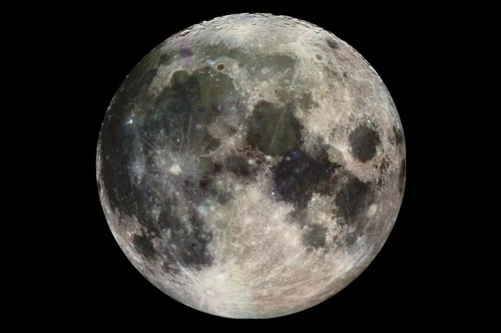 One half of the moon's interior is hotter than the other