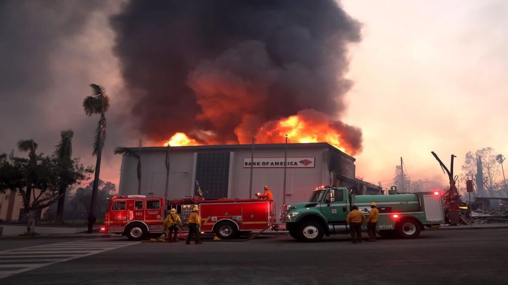 NOAA Will Stop Tracking Costs of Climate Crisis-Fueled Disasters in Wake of White House Cuts