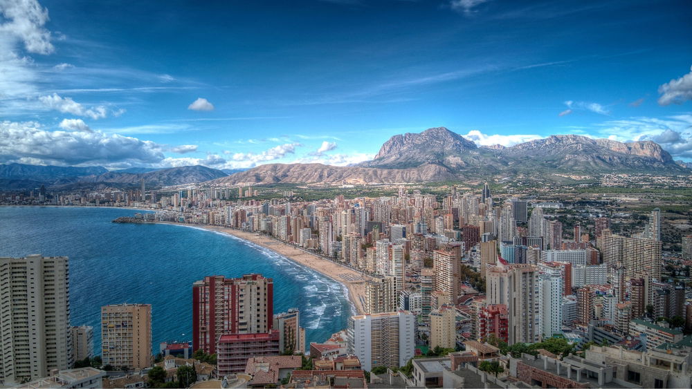 The Spain city that has more skyscrapers per density than NYC « Euro Weekly News