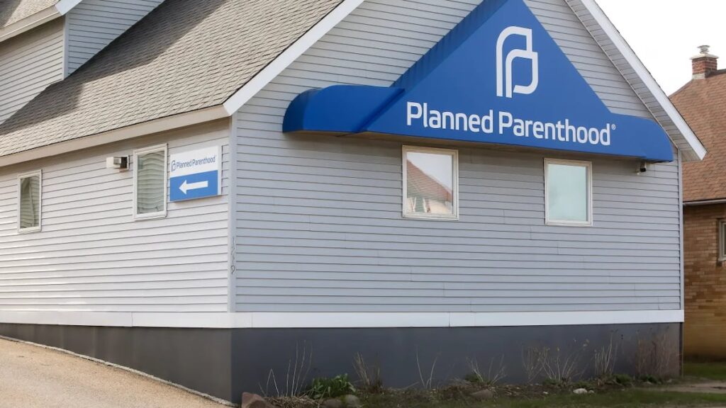 Even where abortion is still legal, many brick-and-mortar clinics are closing