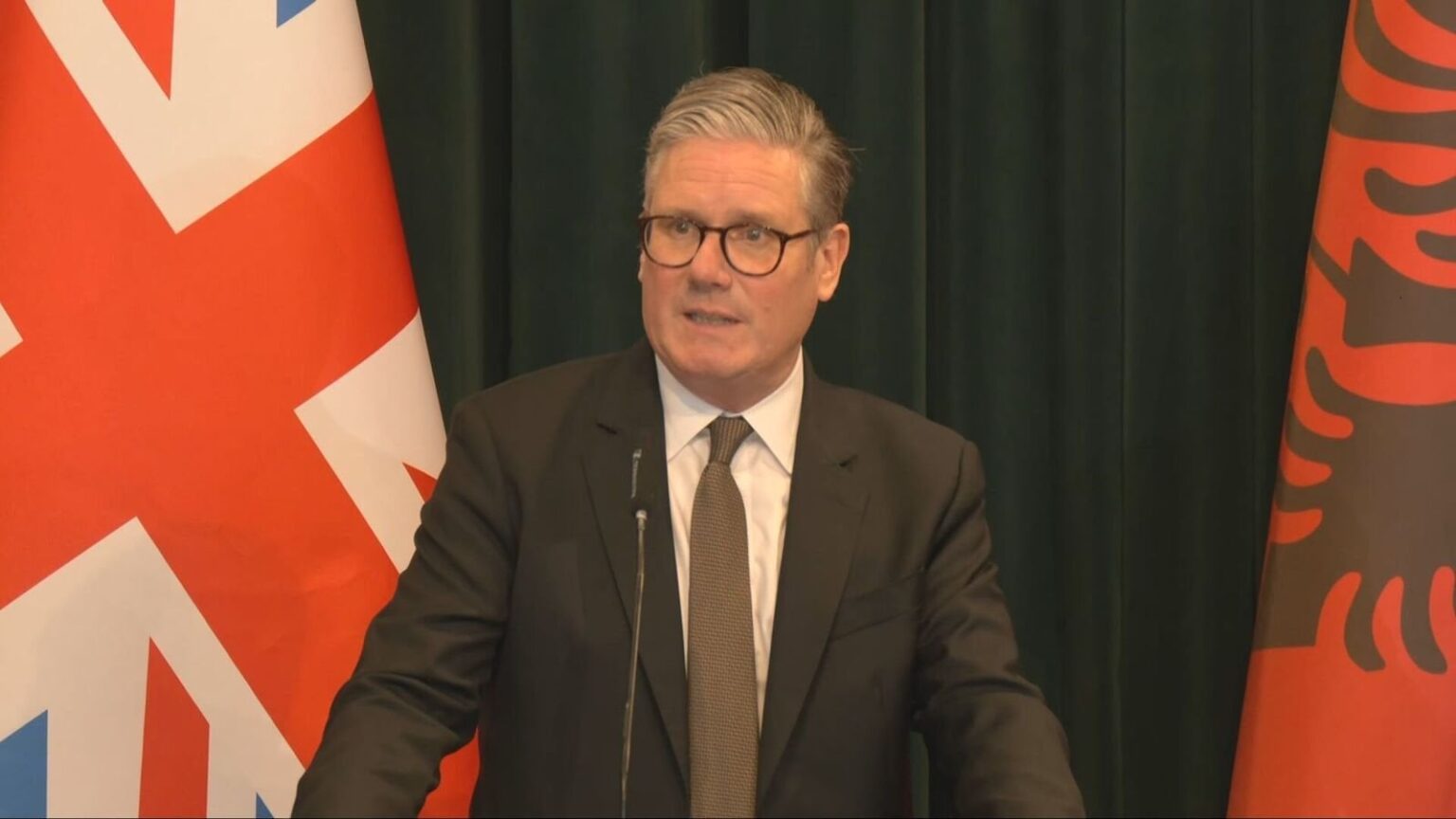 UK could send failed asylum seekers to 'return hubs' overseas, Starmer says