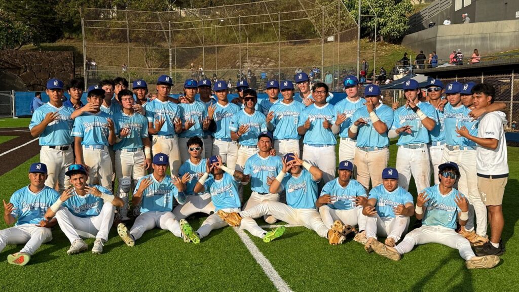 The Kamehameha baseball team flashed "3s" for their third straight ILH Division I baseball championship after beating Iolani 9-3 at Moanalua High on Tuesday.
