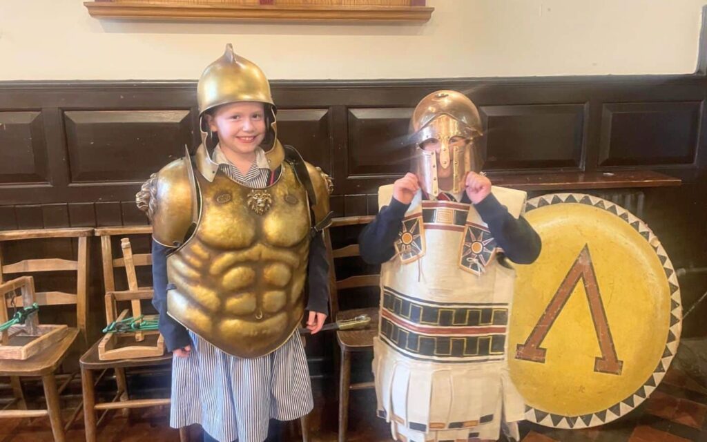 Year 3 Travel Back in Time: Ancient Greece with the History Man – News Year 3 Travel Back in Time: Ancient Greece with the History Man - News