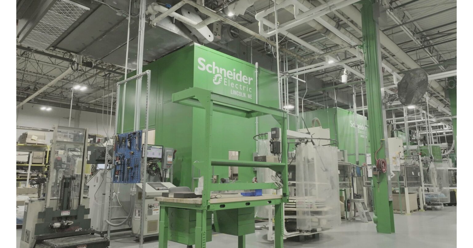 Schneider Electric Recognized for Energy Efficiency Innovations by the U.S. Department of Energy