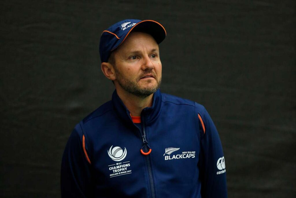 Former New Zealand coach Mike Hesson named as Pakistan white-ball coach