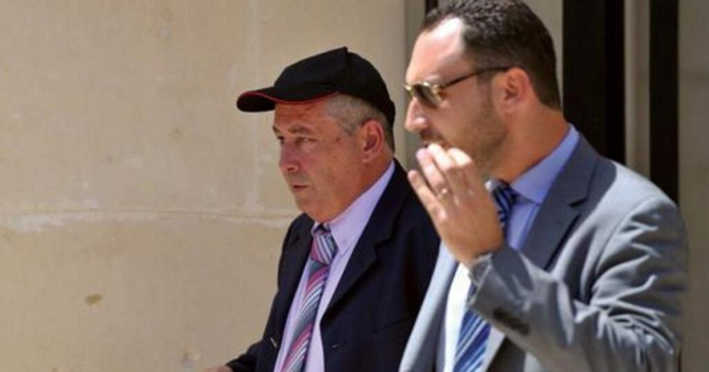 Lawyer's alleged request detailed in Daphne trial