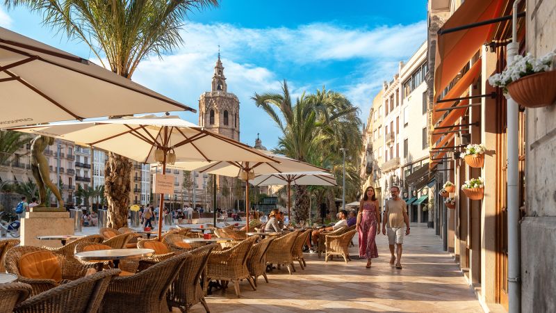 These Americans quit the US for new lives in Spain. Not all of them loved it These Americans quit the US for new lives in Spain. Not all of them loved it