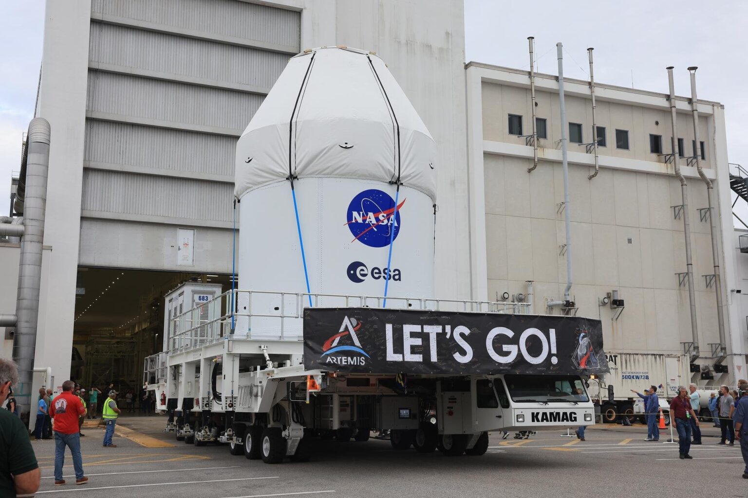 NASA Progresses Toward Crewed Moon Mission with Spacecraft, Rocket Milestones