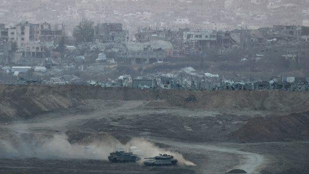 "It's Boy" - Israeli soldiers blasted a building in Gaza because they learned the baby sex | in.gr