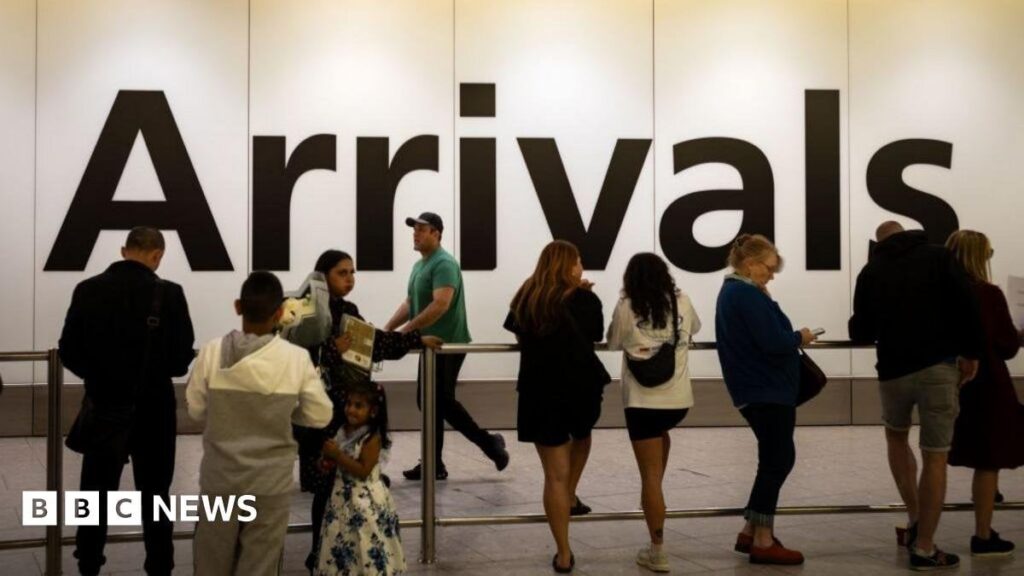 UK net migration fell to 431,000 in 2024, down almost 50% from 2023