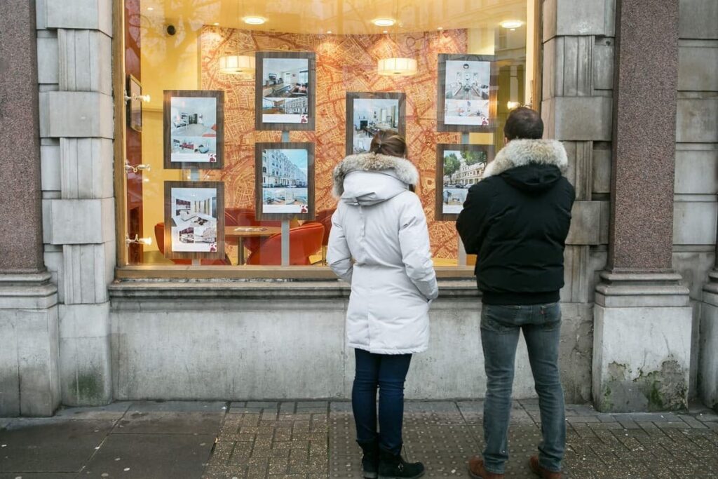 Mortgage before marriage: over half of Londoners prioritise saving for a house deposit over a wedding