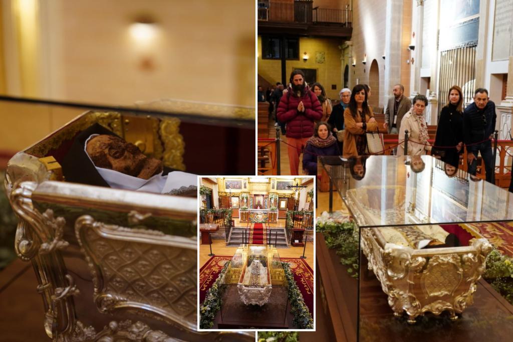 Catholics flock to Spain to see remains of saint 440 years after she died Catholics flock to Spain to see remains of saint 440 years after she died