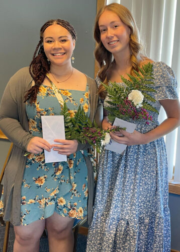 Norway-Vulcan Women’s Club awards scholarships | News, Sports, Jobs