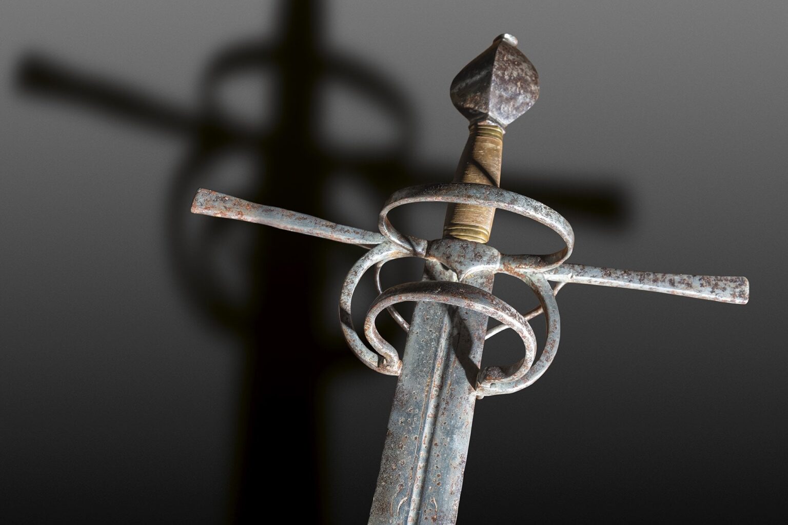 "De Valette’s Sword and Hat: New Evidence" - Medievalists.net