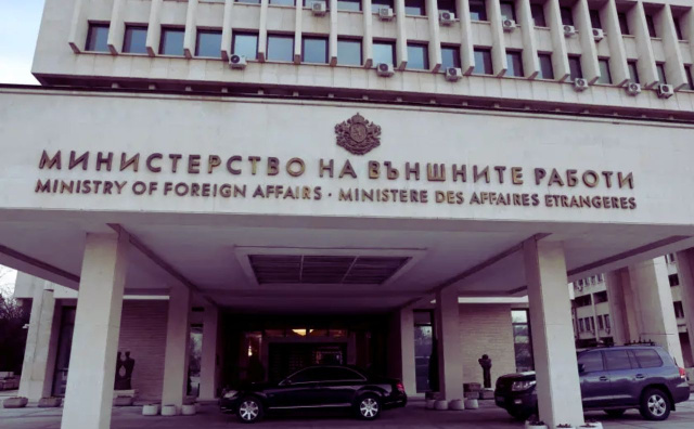Bulgaria’s Foreign Ministry Condemns Vandalism of National Monuments in North Macedonia – Novinite.com Bulgaria: Bulgaria