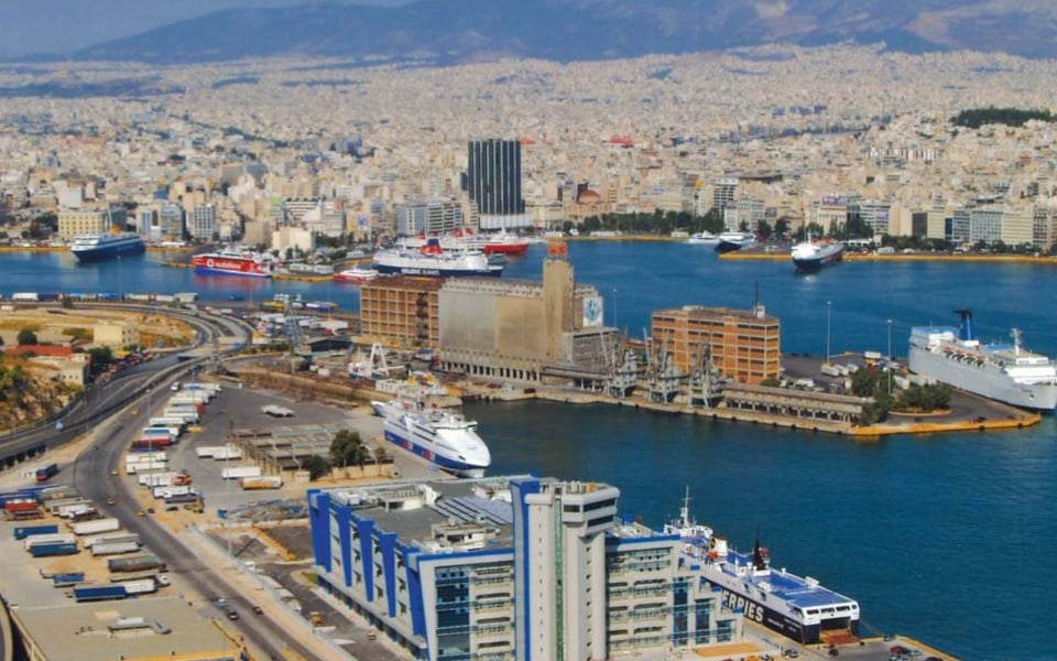 Greece and its ports | eKathimerini.com Greece and its ports | eKathimerini.com